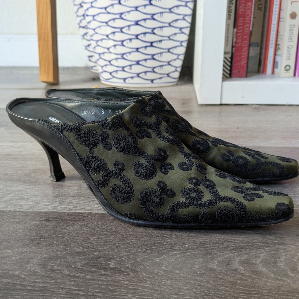 Donald J. Pliner Black and Olive Mules - Size 8